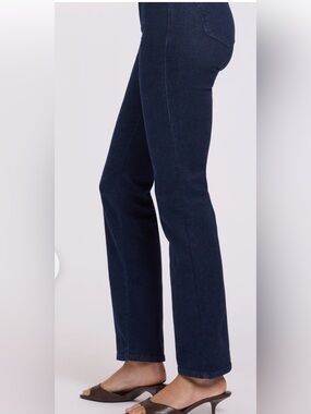 NYDJ is Marilyn Women's Straight-Leg Jeans in Dark Indigo size 12